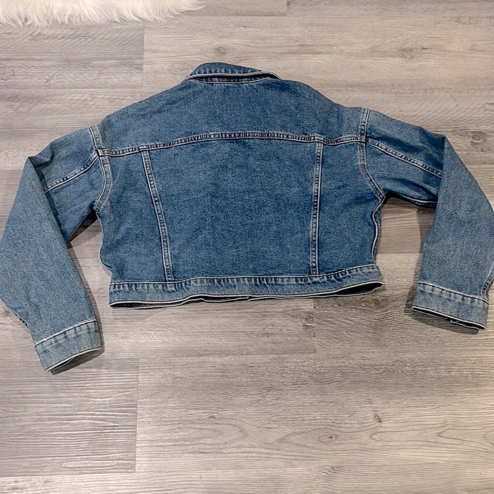 Asos - Cropped Jean Jacket - US Size 6 - Picture 3 of 16
